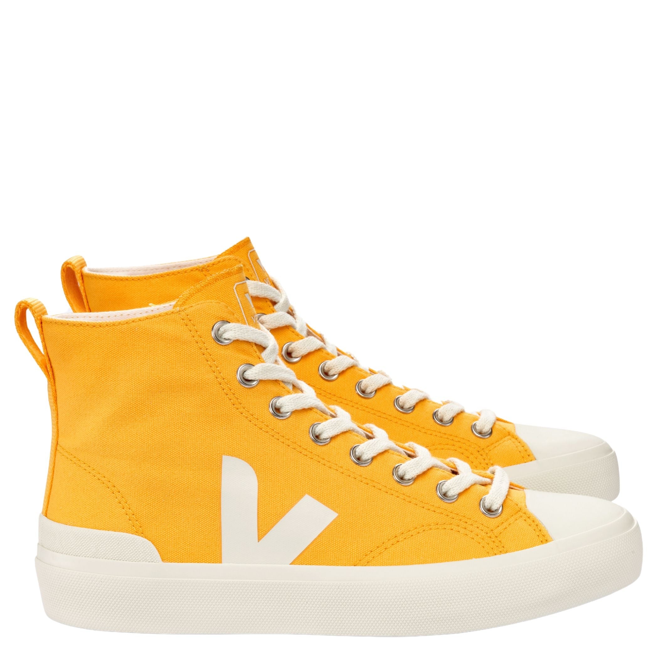 Veja wata canvas hot sale white pierre