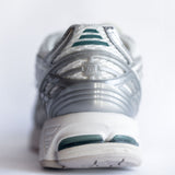 New Balance 1906R Sneaker