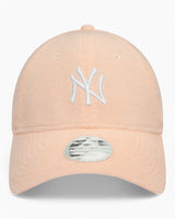 New Era NY Yankees Cosy 9FORTY Kadın Şapka