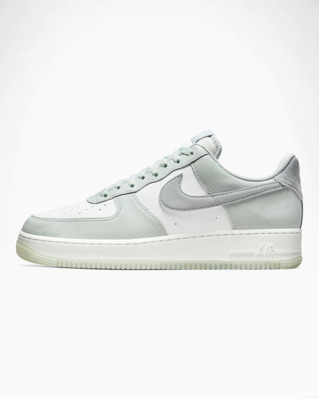 Nike Air Force 1 '07 LV8 Erkek Sneaker