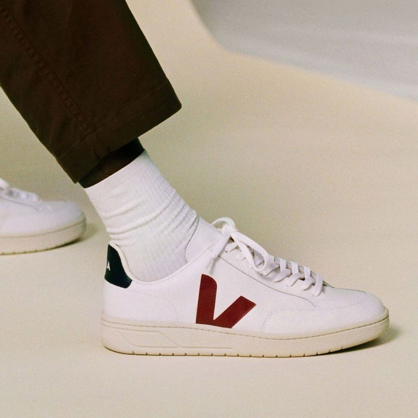 VEJA V-12 Leather Erkek Sneaker 