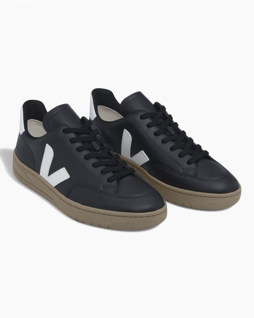 VEJA V-12 Leather Erkek Sneaker