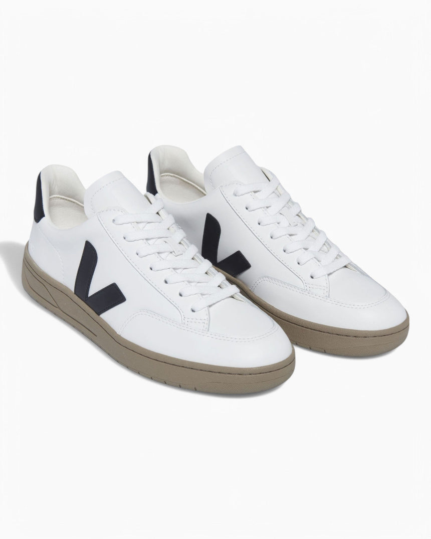 VEJA V-12 Leather Erkek Sneaker