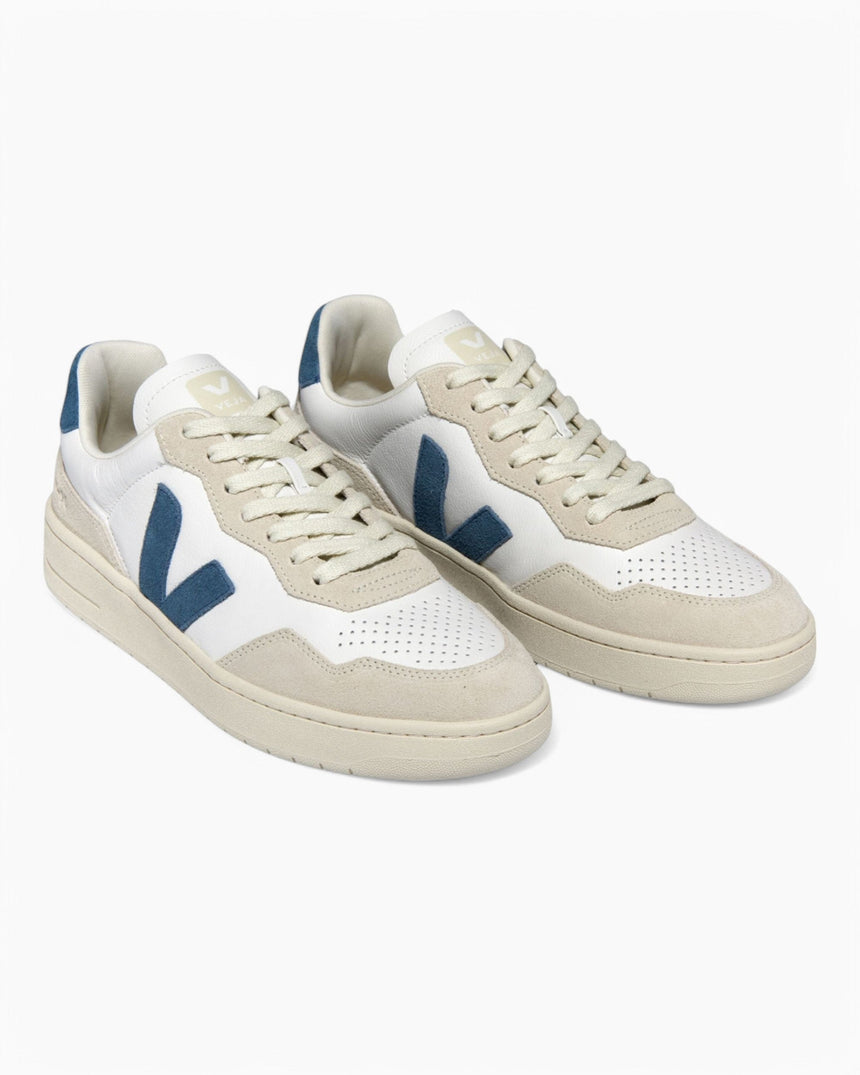 VEJA V-90 Leather Kadın Sneaker