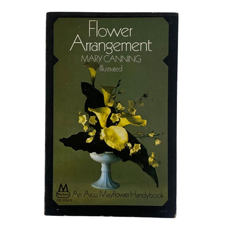 Pestil Books for Vitruta - Flower Arrangement - vitruta