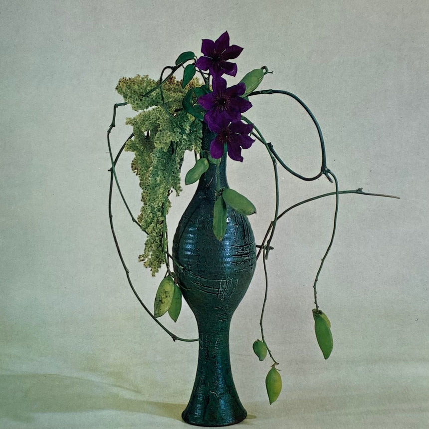 Pestil Books for vitruta Ikebana: L'ecole du bouqet au Japan 