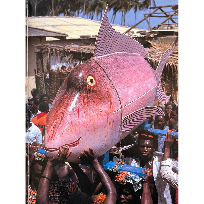 Pestil Books for Vitruta - Passages - Photographs in Africa by Carol Beckwith & Angela Fisher - Vitruta