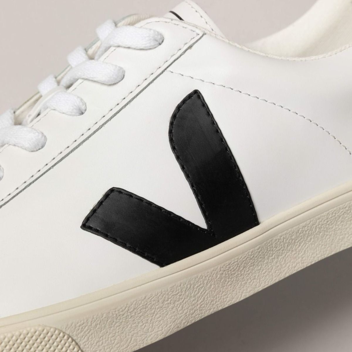 Veja esplar best sale white mens