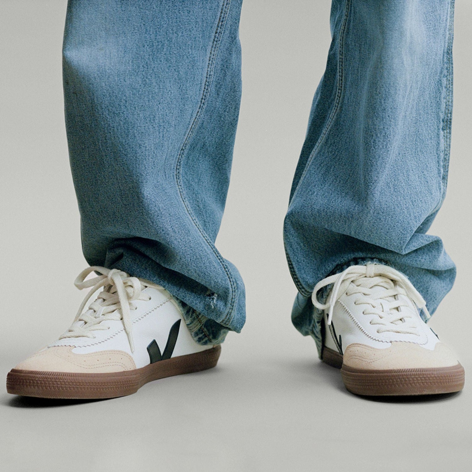 Veja Volley O.t. Leren sneakers White Dames Veja Volley O.t. Leren sneakers White Dames